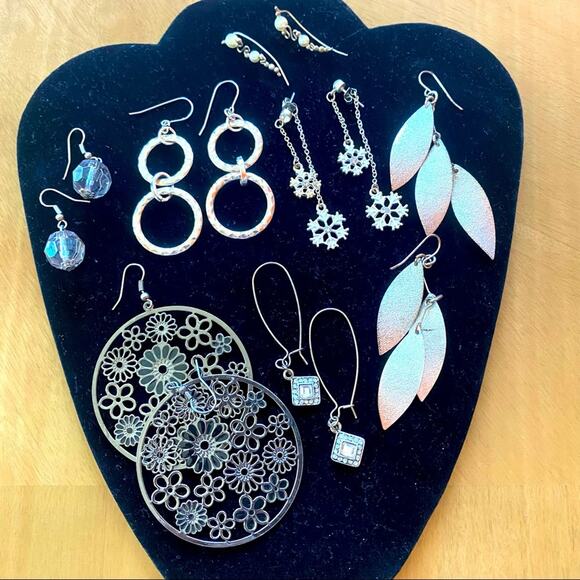 7pc lot Silver tone Drop dangle earrings - filigree beaded Pearl rhinestone - Picture 1 of 5